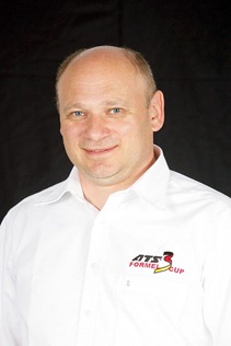 wolfgang-neumayer